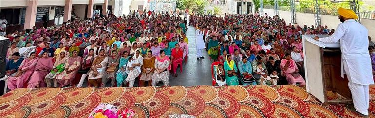 ਤਪਾ ਵਿਖੇ ਵਿਧਾਇਕ ਉਗੋਕੇ ਦੀ ਅਗਵਾਈ ਵਾਲੇ ਸਮਾਗਮ ਵਿਚ ਸਖੀਆਂ ਦਾ ਹੋਇਆ ਸਨ੍ਹਮਾਨ