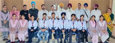 ਡੀ. ਐੱਮ. ਸਕੂਲ ਕਰਾੜਵਾਲਾ ਦੇ ਬਾਰ੍ਹਵੀਂ ਕਲਾਸ (ਸਾਇੰਸ ਗਰੁੱਪ) ਦੇ ਵਿਦਿਆਰਥੀ ਨੇ ਜਿਲ੍ਹੇਂ ਬਠਿੰਡੇ ਵਿਚੋ ਕੀਤਾ ਪਹਿਲਾ ਸਥਾਨ ਹਾਸਿਲ