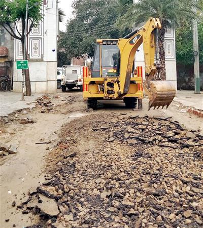 ਵਿਧਾਇਕ ਲਾਭ ਸਿੰਘ ਉਗੋਕੇ ਦੇ ਯਤਨਾਂ ਸਦਕਾ ਭਦੌੜ ਦੀਆਂ ਸੜਕਾਂ ਦੀ ਨੁਹਾਰ ਬਦਲਣੀ ਸ਼ੁਰੂ: ਪ੍ਰਧਾਨ ਮਨੀਸ਼ ਗਰਗ