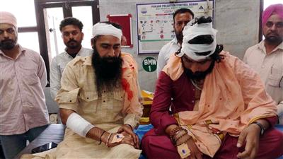 ਪਿੰਡ ਨੈਣੇਵਾਲ ਦੇ ਡੇਰਾ ਬਾਬਾ ਰਾਮ ਸਿੰਘ ਦੇ ਸੇਵਾਦਾਰਾਂ ’ਤੇ ਜਾਨਲੇਵਾ ਹਮਲਾ, ਤਪਾ ਹਸਪਤਾਲ ਦਾਖਲ